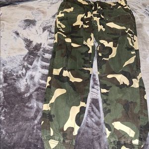 Camo pants